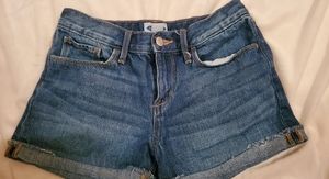 Girl's Old Navy shorts